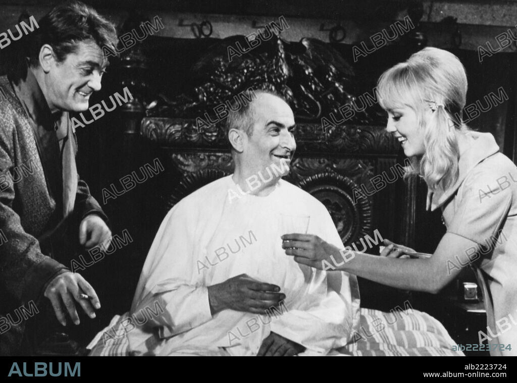 JEAN MARAIS, LOUIS DE FUNES y MYLENE DEMONGEOT en FANTOMAS CONTRA SCOTLAND YARD, 1967 (FANTOMAS CONTRE SCOTLAND YARD), dirigida por ANDRE HUNEBELLE. Copyright P.A.C.