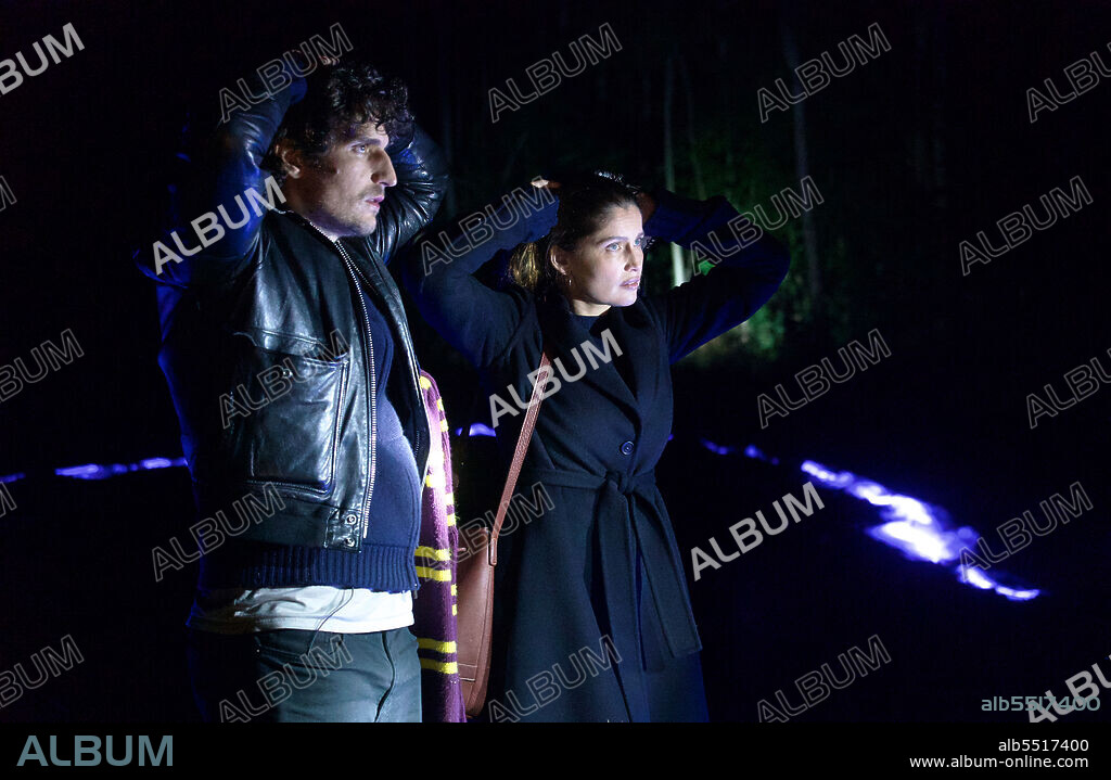 LAETITIA CASTA and LOUIS GARREL in THE CRUSADE, 2021 (LA CROISADE), directed by LOUIS GARREL. Copyright WHY NOT PRODUCTIONS.
