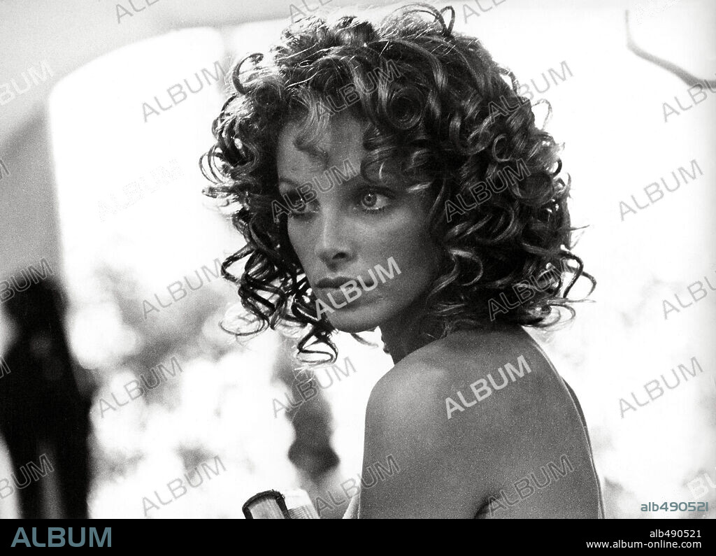 SYDNE ROME in WHAT?, 1972 (QUOI?), directed by ROMAN POLANSKI. Copyright COMPAGNIA CINEMATOGRAFICA CHAMPION/LES FILMS CONCORDIA.