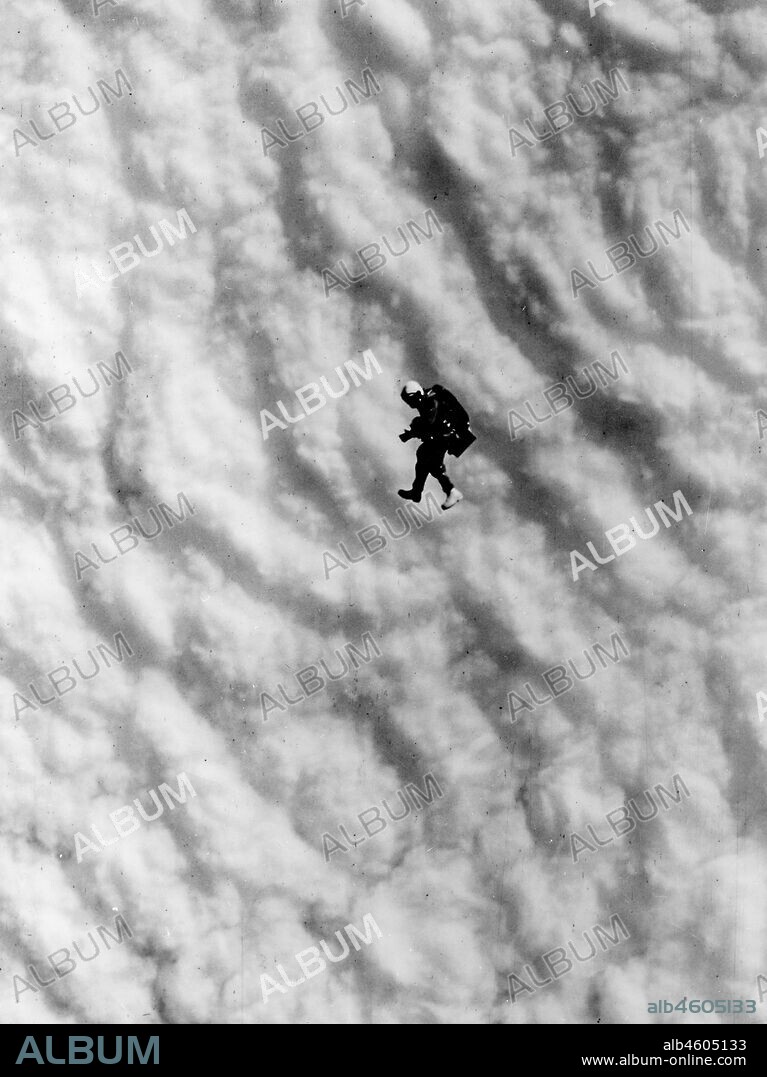 Joseph William Kittinger Jr, World Record For The Highest Jump With A Parachute And The Fastest Speed Achieved By A Man In The Atmosphere, 1960.