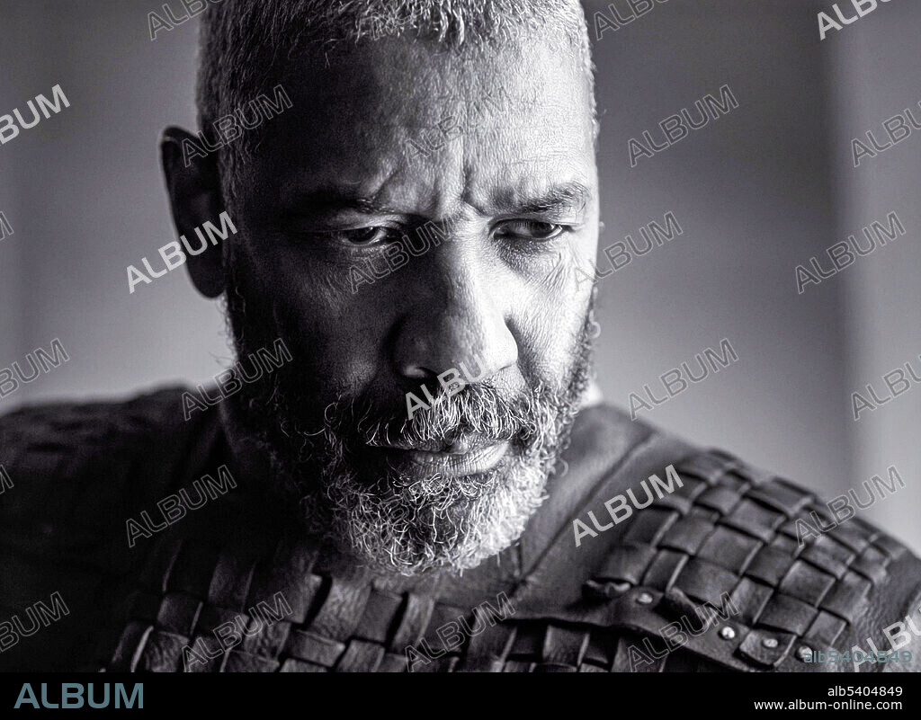 DENZEL WASHINGTON in THE TRAGEDY OF MACBETH, 2021, directed by JOEL COEN. Copyright A24/IAC Films.