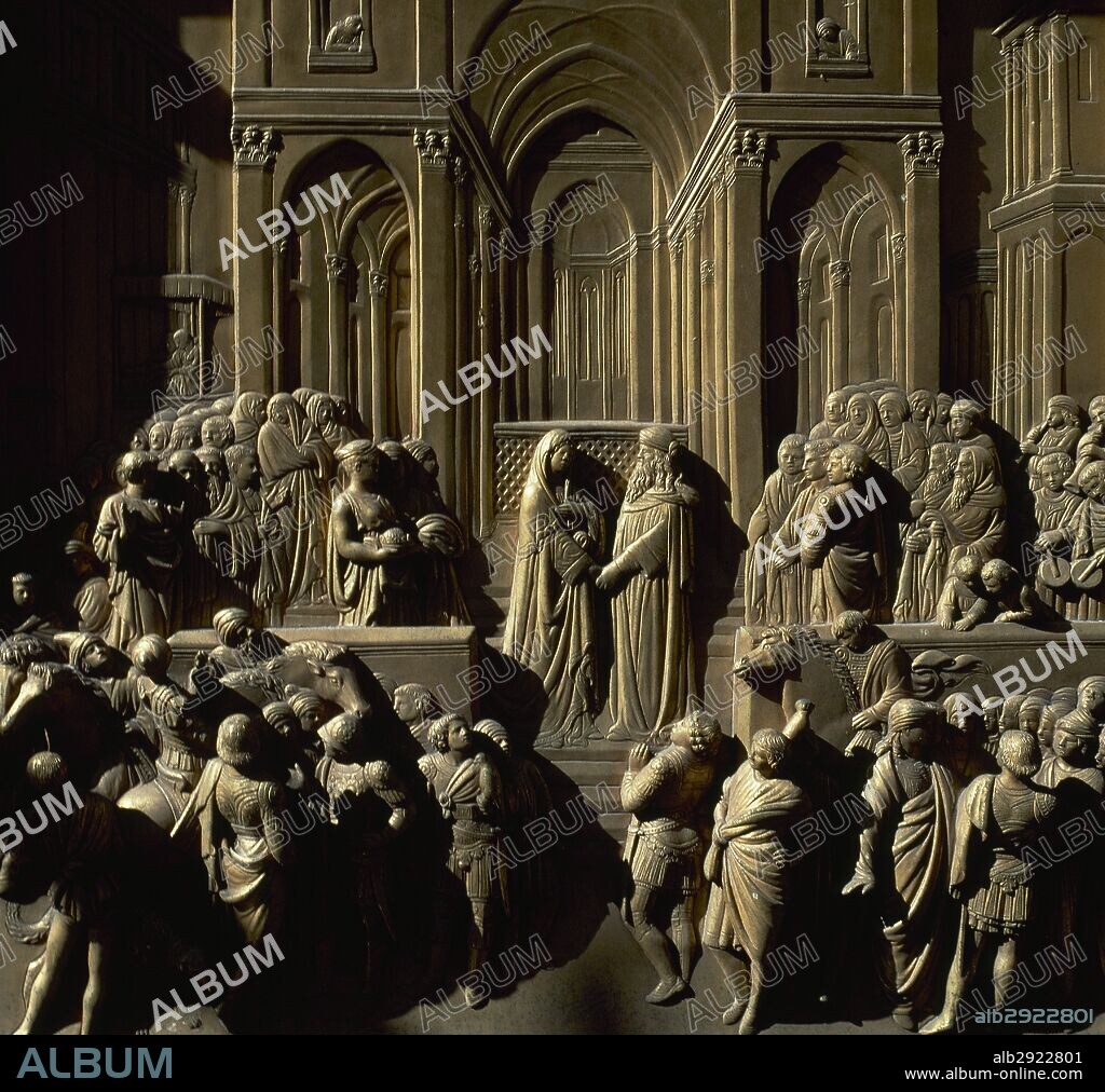 Lorenzo Ghiberti (1378-1455). Italian artist. Gates of Paradise. Baptistery. Detail door. Meeting of Solomon and Queen of Sheba. 1425-52. Florence. Italy.