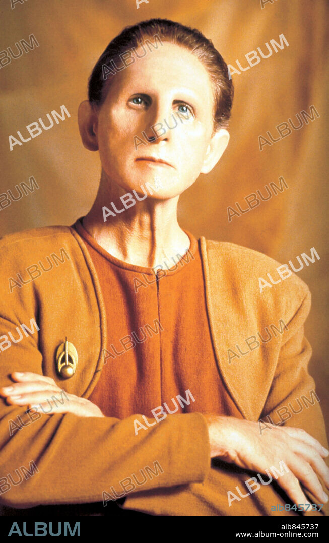 RENE AUBERJONOIS in STAR TREK: DEEP SPACE NINE-TV, 1993. Copyright PARAMOUNT TV.