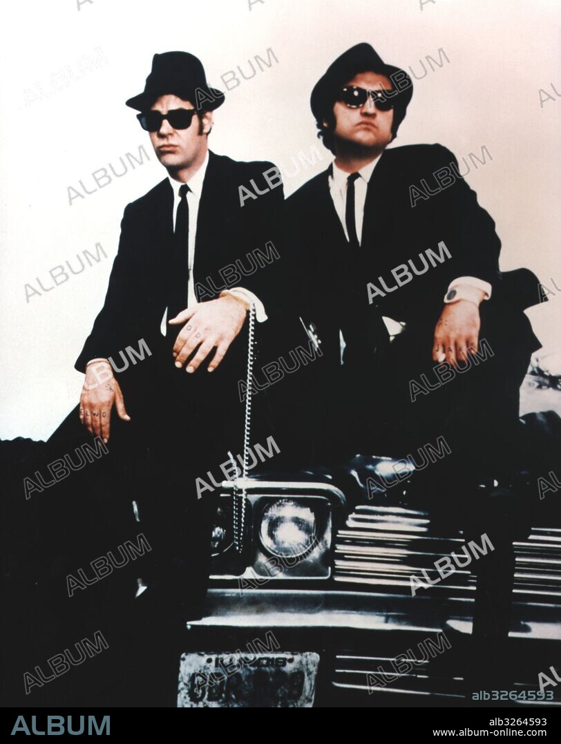 DAN AYKROYD und JOHN BELUSHI in THE BLUES BROTHERS, 1980, unter der Regie von JOHN LANDIS. Copyright UNIVERSAL PICTURES.