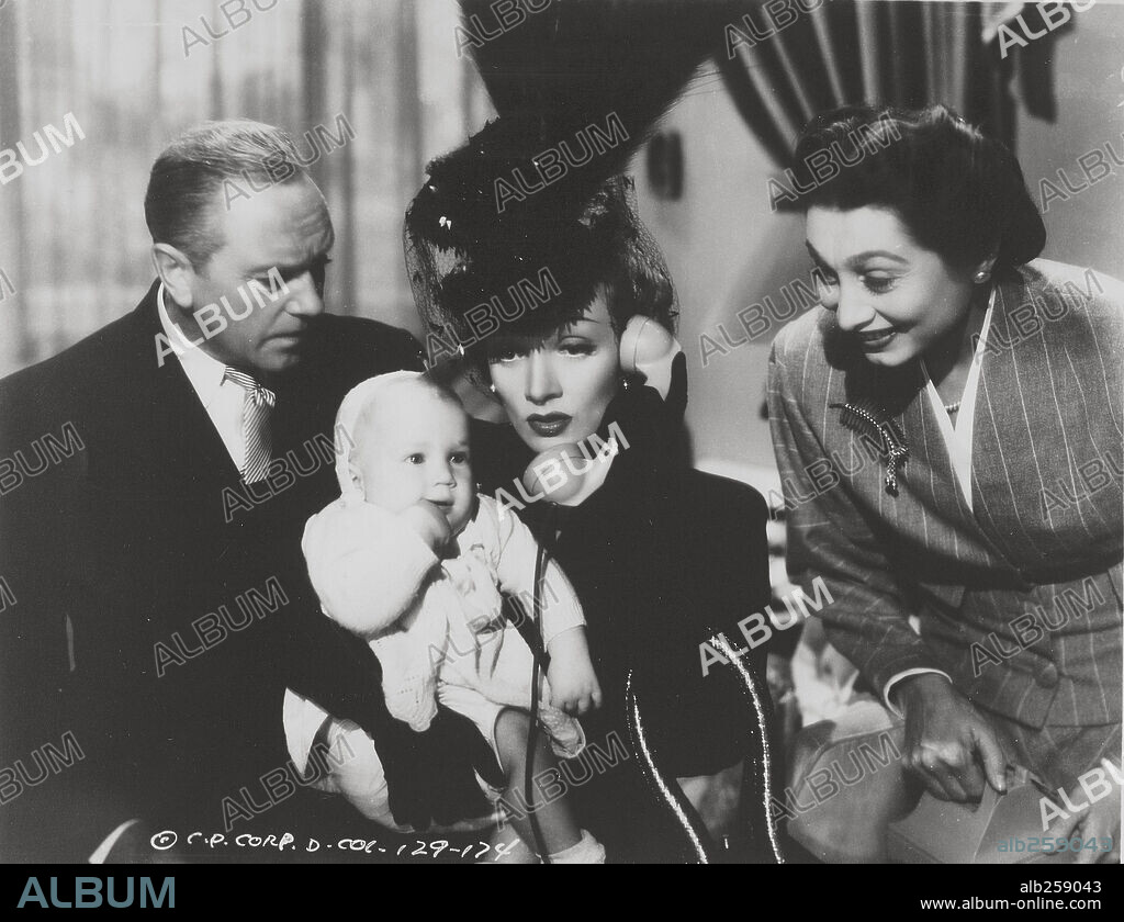 ALINE MacMAHON y MARLENE DIETRICH en CAPRICHO DE MUJER, 1942 (THE LADY IS WILLING), dirigida por MITCHELL LEISEN. Copyright COLUMBIA PICTURES.