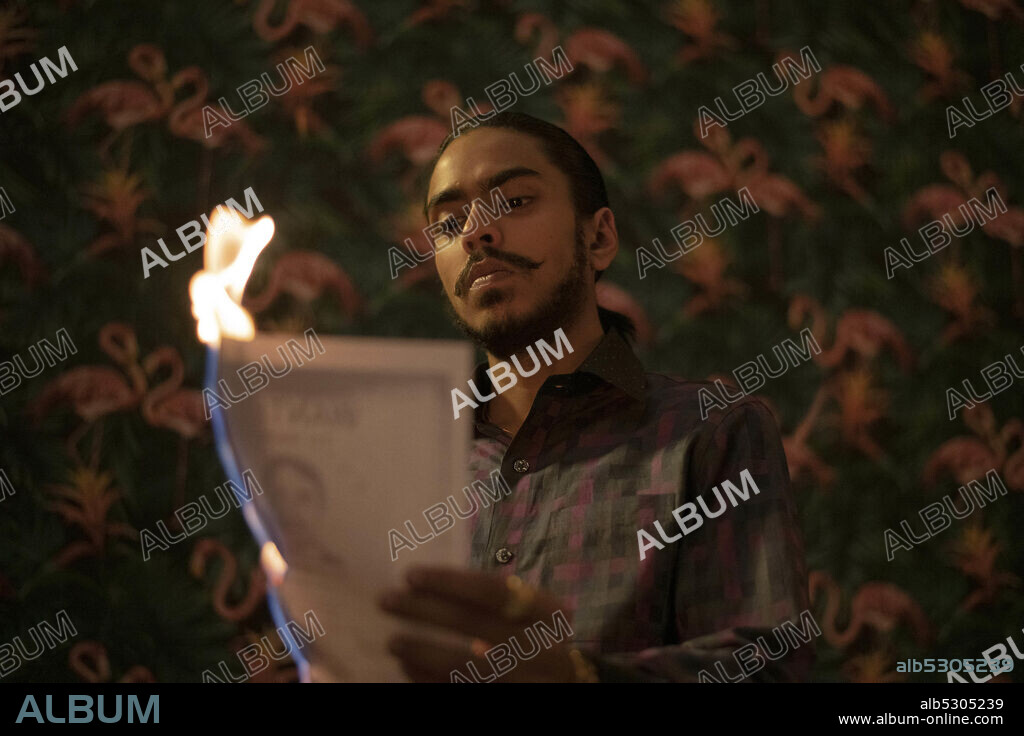 ADARSH GOURAV in DER WEISSE TIGER, 2021 (THE WHITE TIGER), unter der Regie von RAMIN BAHRANI. Copyright ARRAY Filmworks / Netflix.