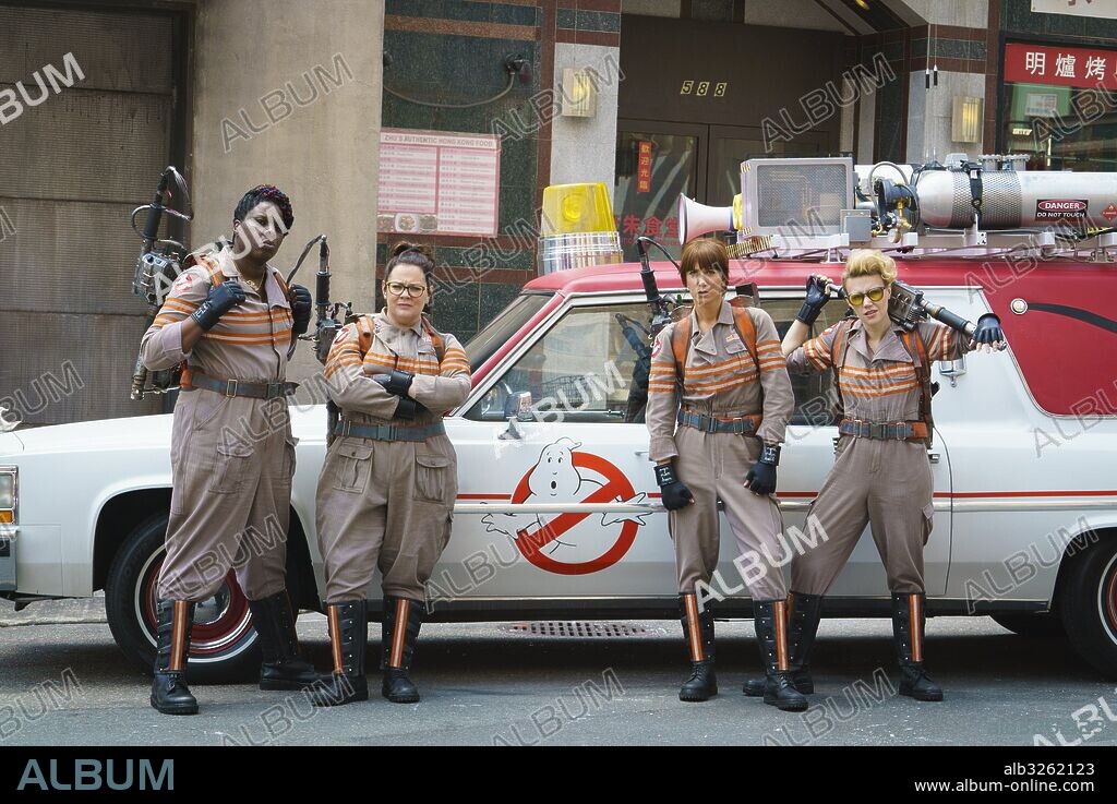 KATE MCKINNON, KRISTEN WIIG, LESLIE JONES y MELISSA MCCARTHY en CAZAFANTASMAS, 2016 (GHOSTBUSTERS), dirigida por PAUL FEIG. Copyright BERGSTEN MUSIC/COLUMBIA PICTURES/FEIGCO ENTERTAINMENT/LStar.