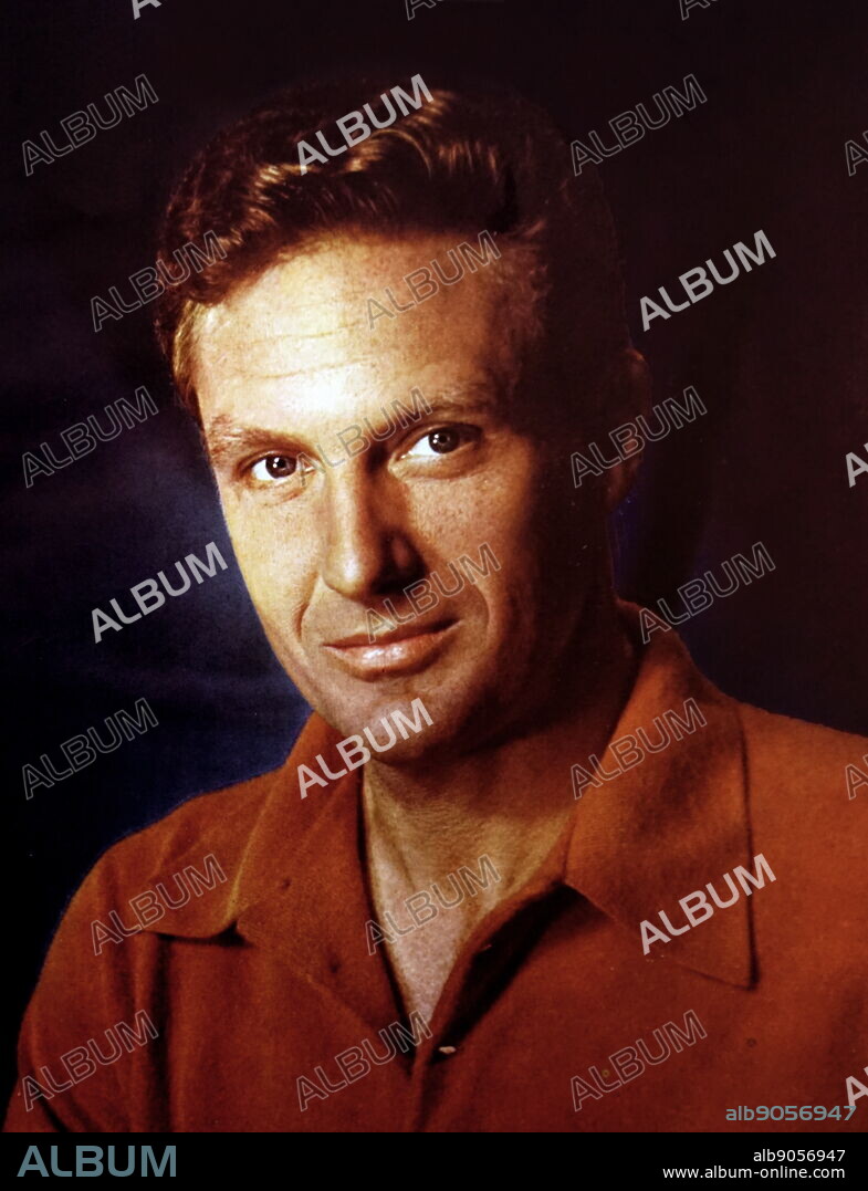 Robert Stack (1919 2003) American actor, sportsman, and television host. circa 1956.