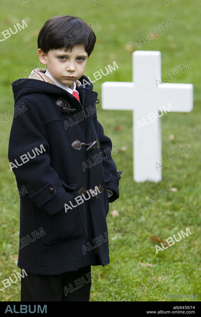 SEAMUS DAVEY-FITZPATRICK dans THE OMEN (2006), réalisé par SIR JOHN MOORE. Copyright VALITUTTI, VINCE.