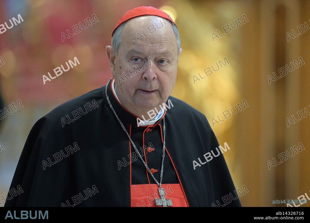 Vatican, VATICAN: NO LIBRI** Italy, Rome, Vatican, 2025/4/30 .cardinal Oscar Cantoni, attend a mass on the fifth of nine days of mourning for late Pope Francis, in St. Peter's Basilica at the Vatican Photograph by ALESSIA GIULIANI / Catholic Press Photo (Credit Image: © Alessia Giuliani/IPA via ZUMA Press).