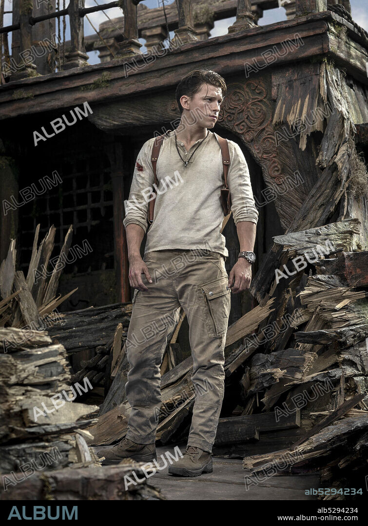 TOM HOLLAND in UNCHARTED, 2022, directed by RUBEN FLEISCHER. Copyright COLUMBIA PICTURES.