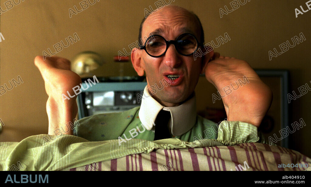 BENITO PORCINO en LA GRAN AVENTURA DE MORTADELO Y FILEMON, 2003, dirigida por JAVIER FESSER. Copyright SOGECINE/PELICULAS PENDELTON.