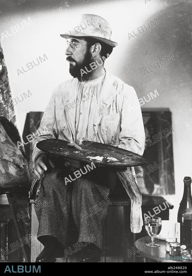 JOSE FERRER in MOULIN ROUGE, 1952, directed by JOHN HUSTON. Copyright UNITED ARTISTS.