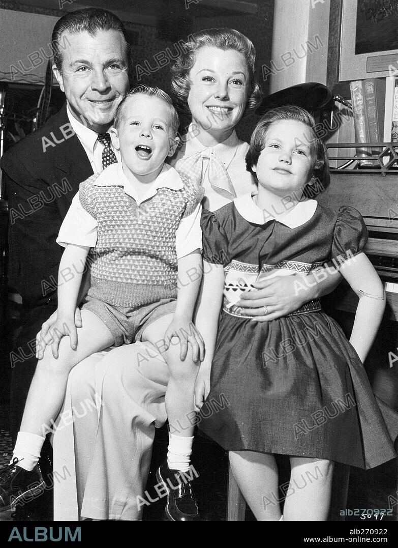 DICK POWELL and JUNE ALLYSON.