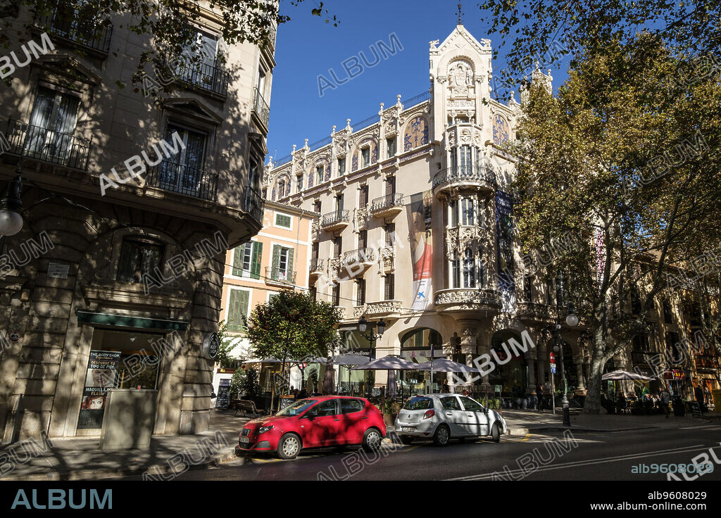 Gran Hotel de Palma de Mallorca , modernist building of the architect Lluís Domènech i Montaner, completed in 1903, Plaza Weyler, Palma, Mallorca, balearic islands, spain, europe.