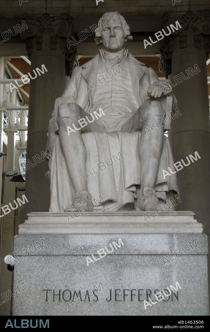 JEFFERSON, Thomas (1743-1826). Tercer presidente del país y uno de los Padres Fundadores de la Nación. Autor, entre otros, de la Declaración de Independencia en 1776. ESTATUA DE JEFFERSON. MUSEO DE HISTORIA DE MISURI (MISSOURI HISTORY MUSEUM). SAINT LOUIS. Estado de Missouri. Estados Unidos.