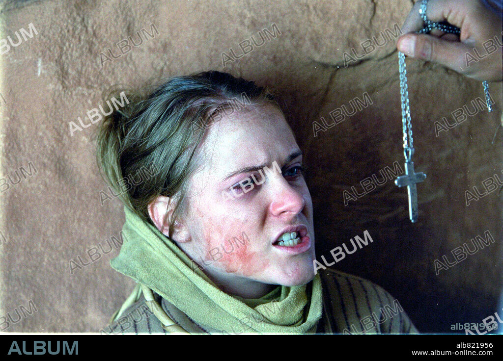 EVAN RACHEL WOOD in THE MISSING, 2003, directed by RON HOWARD. Copyright COLUMBIA PICTURES.