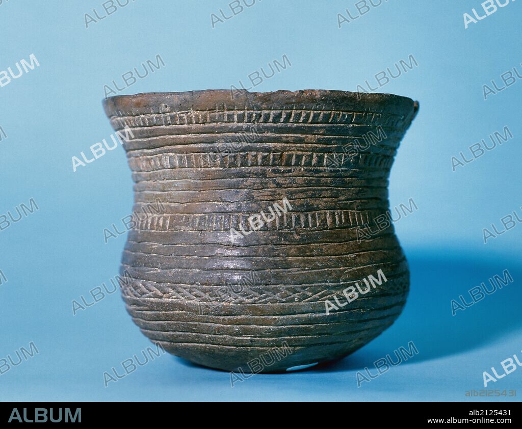 Bell Beaker Culture. Burial 1. Torrent of Sant Oleguer, Sabadell. Neolithic. Ca. 2800-1800 BC. Sabadell History Museum. Spain.