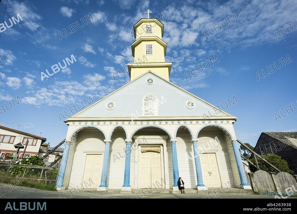 Iglesia de Chonchi, - Iglesia de San Carlos Borromeo-, siglos XVIII-XIX, Monumento Nacional de Chile y patrimonio de la humanidad, Chonchi, archipiélago de Chiloé ,provincia de Chiloé ,región de Los Lagos,Patagonia, República de Chile,América del Sur.