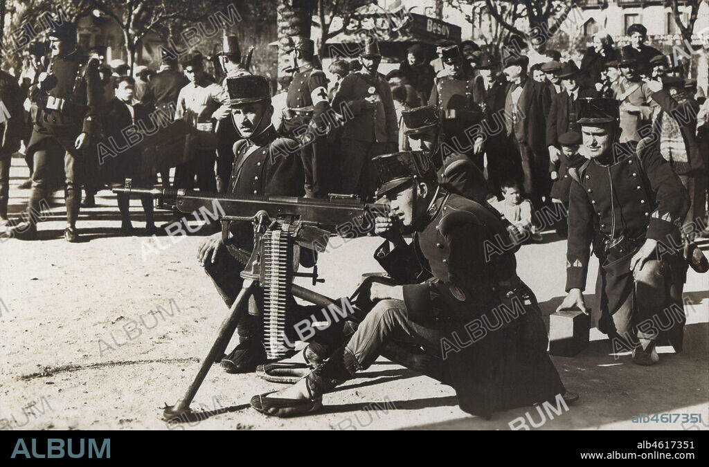 España. Ametralladora Colt del ejército español. Año 1916.