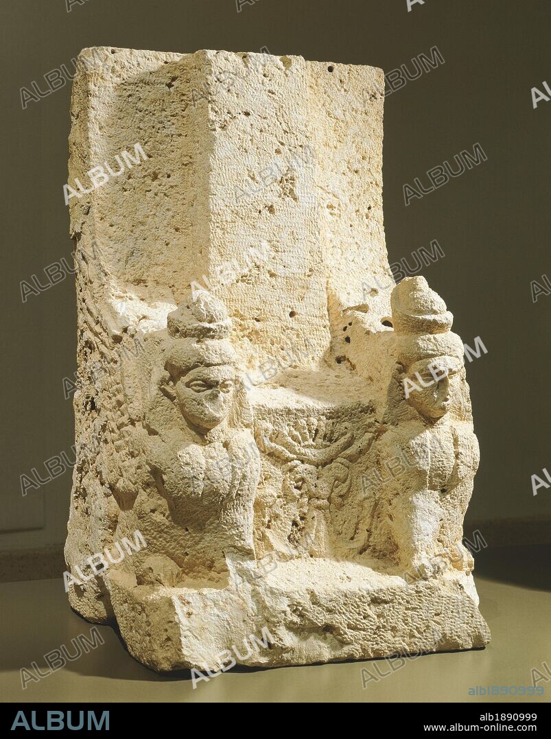 Limestone throne dedicated to goddess Astarte and decorated with two winged sphinxes. Artefact from the necropolis of Tyre (Lebanon). Phoenician civilization, 4th-1st Century BC.