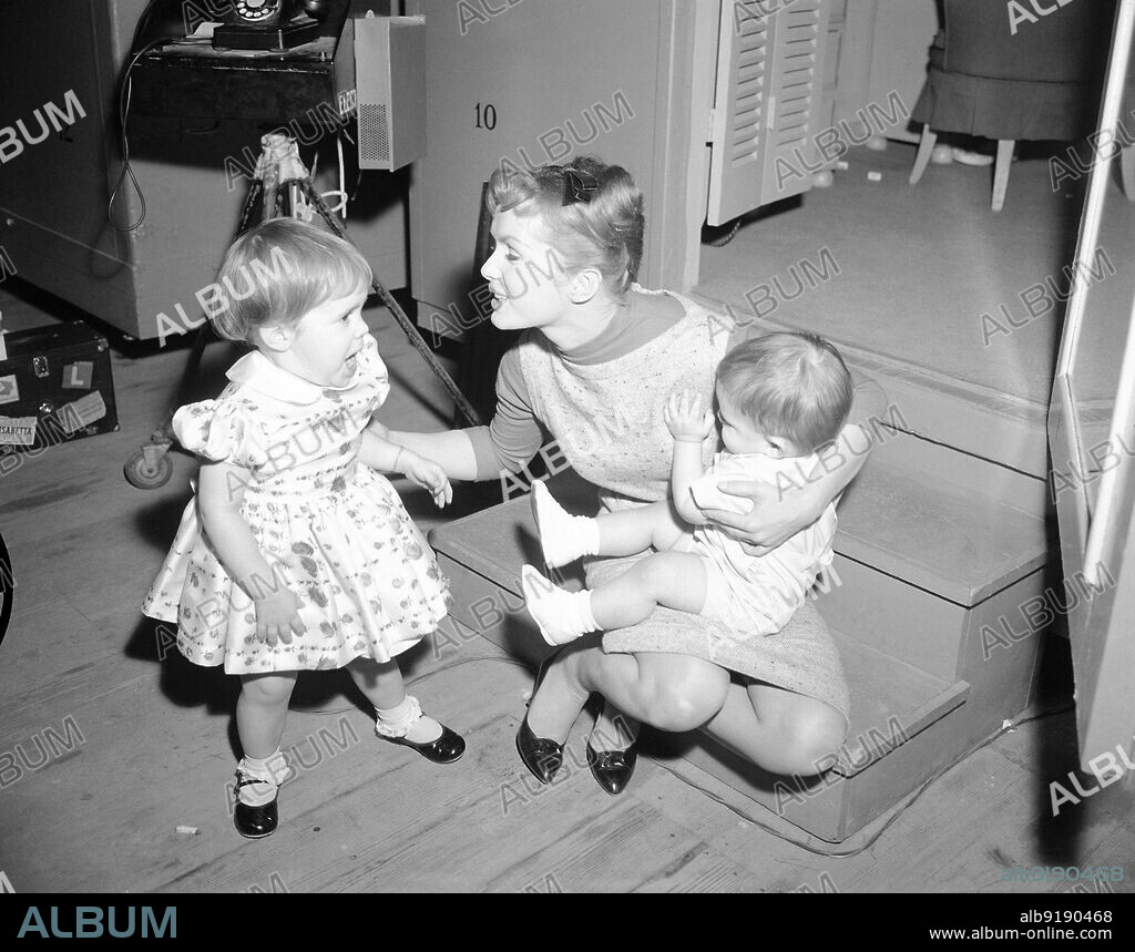 CARRIE FISHER and DEBBIE REYNOLDS in SAY ONE FOR ME, 1959, directed by FRANK TASHLIN. Copyright 20TH CENTURY FOX.