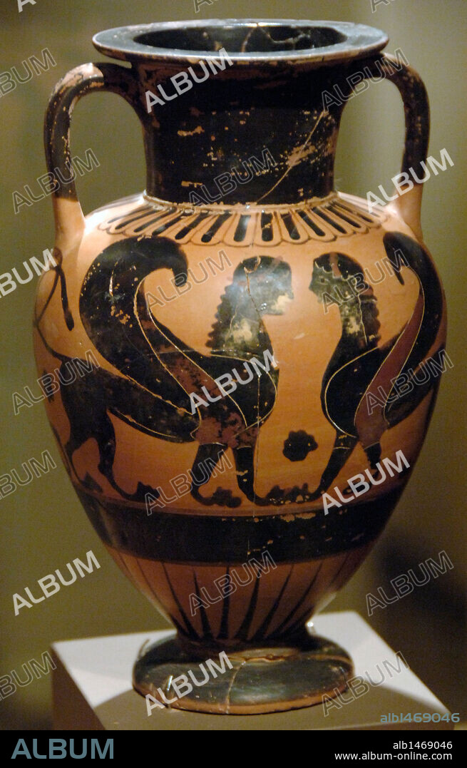 ARTE GRIEGO. GRECIA. ANFORISCO decorado con figuras negras que representan ESFINGES. Es de estilo calcídico y se atribuye al taller del pintor Phineus. Fechado entre 540-530 a. C. Museo de Arte Cicládico y Griego Antiguo. Atenas. Grecia.