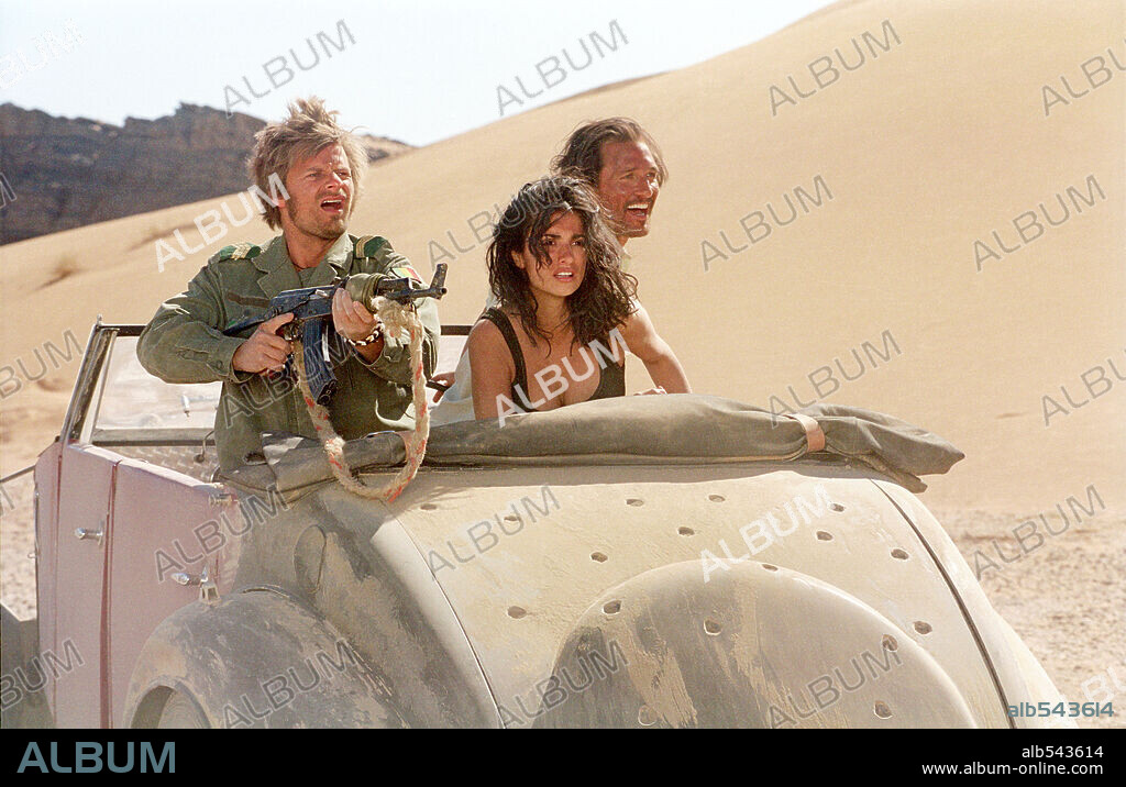 MATTHEW McCONAUGHEY, PENELOPE CRUZ and STEVE ZAHN in SAHARA, 2005, directed by BRECK EISNER. Copyright PARAMOUNT PICTURES.