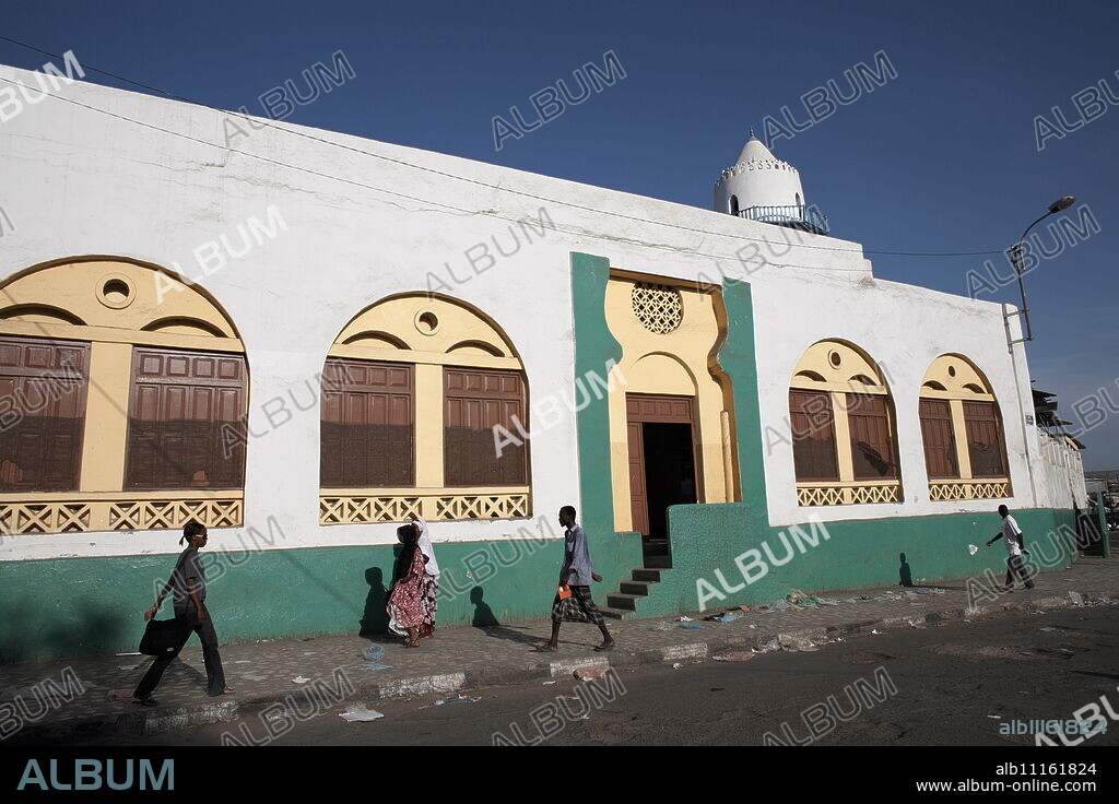 The Hamoudi Mosque in the European Quarter of Djibouti City, Djibouti, Africa.