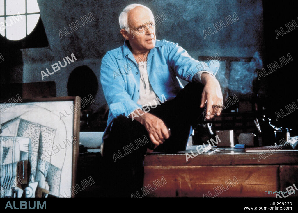 ANTHONY HOPKINS en SOBREVIVIR A PICASSO, 1996 (SURVIVING PICASSO), dirigida por JAMES IVORY. Copyright WARNER BROTHERS.