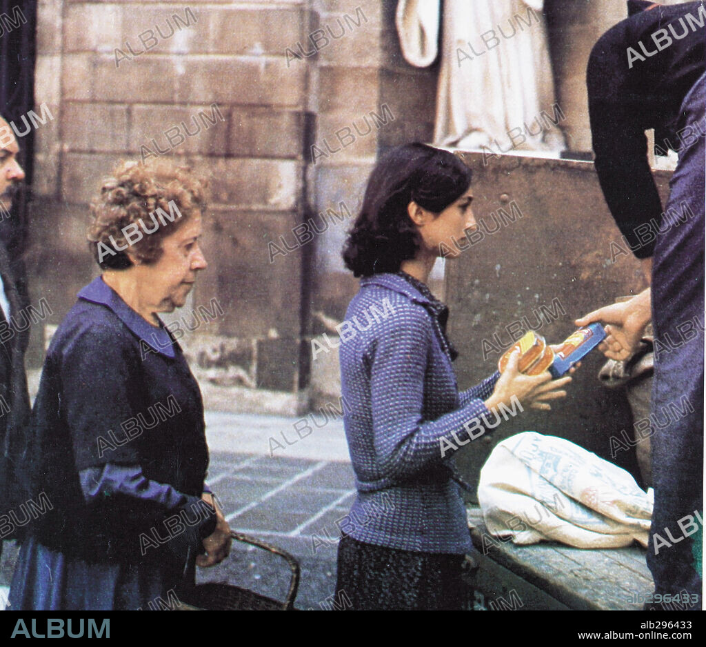 SILVIA MUNT en LA PLAZA DEL DIAMANTE, 1982 (LA PLAÇA DEL DIAMANT), dirigida por FRANCESC BETRIU. Copyright FIGARO FILMS.