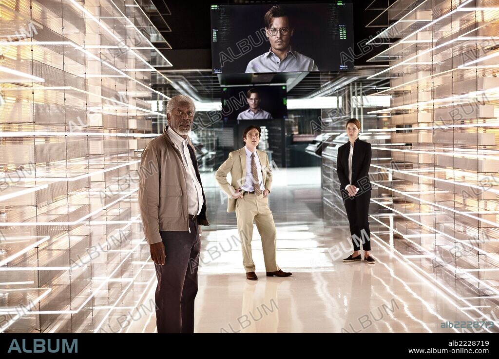 CILLIAN MURPHY, JOHNNY DEPP, MORGAN FREEMAN and REBECCA HALL in TRANSCENDENCE, 2014, directed by WALLY PFISTER. Copyright ALCON ENTERTAIMENT.
