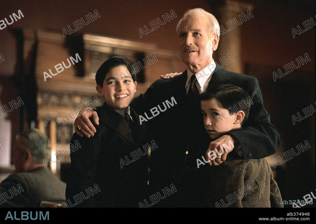 LIAM AIKEN, PAUL NEWMAN y TYLER HOECHLIN en CAMINO A LA PERDICIÓN, 2002 (ROAD TO PERDITION), dirigida por SAM MENDES. Copyright DREAMWORKS PICTURES/TWENTIETH CENTURY FOX / DUHAMEL, FRANÇOIS.