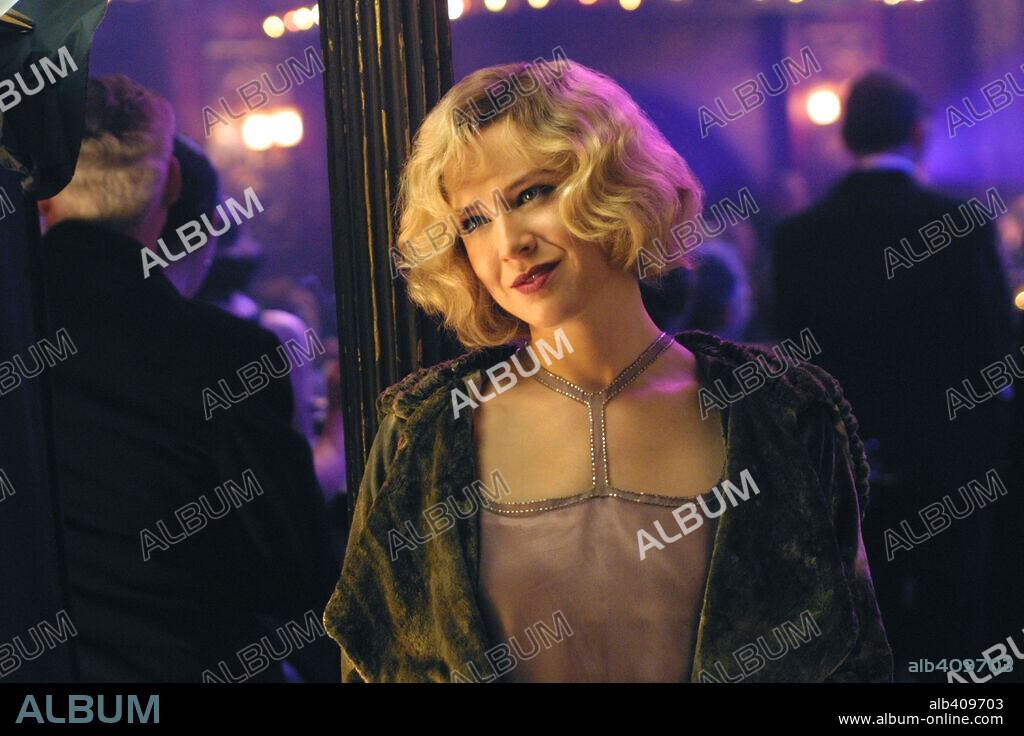 RENEE ZELLWEGER in CHICAGO, 2002, directed by ROB MARSHALL