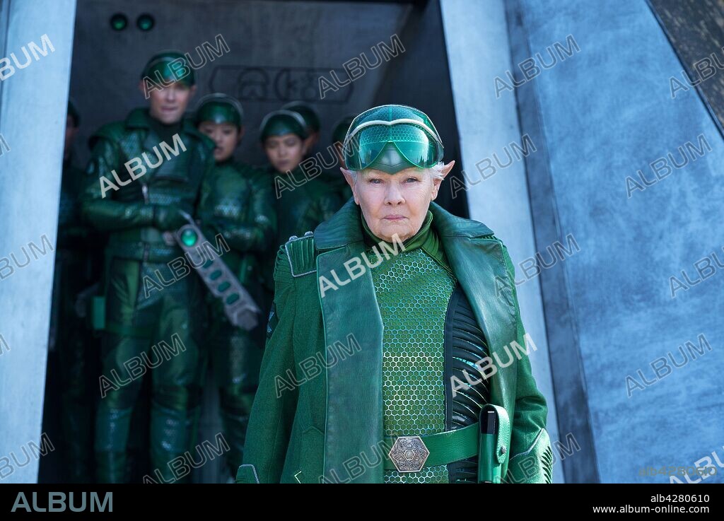 JUDI DENCH dans ARTEMIS FOWL, 2020, réalisé par KENNETH BRANAGH. Copyright WALT DISNEY PICTURES.