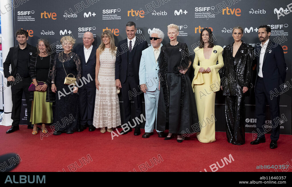 Raúl Arévalo, Esther García, Agustín Almodovar, Begoña Gómez, prime minister Pedro Sánchez, director Pedro Almodovar, actress Tilda Swinton, Victoria Luengo, Melina Matthews and Juan Diego Botto receives the Donosti Award Pedro Almodovar during 72st San Sebastian International Film Festival at Kursaal Palace on September 23, 2023 in Donostia / San Sebastian, Spain.