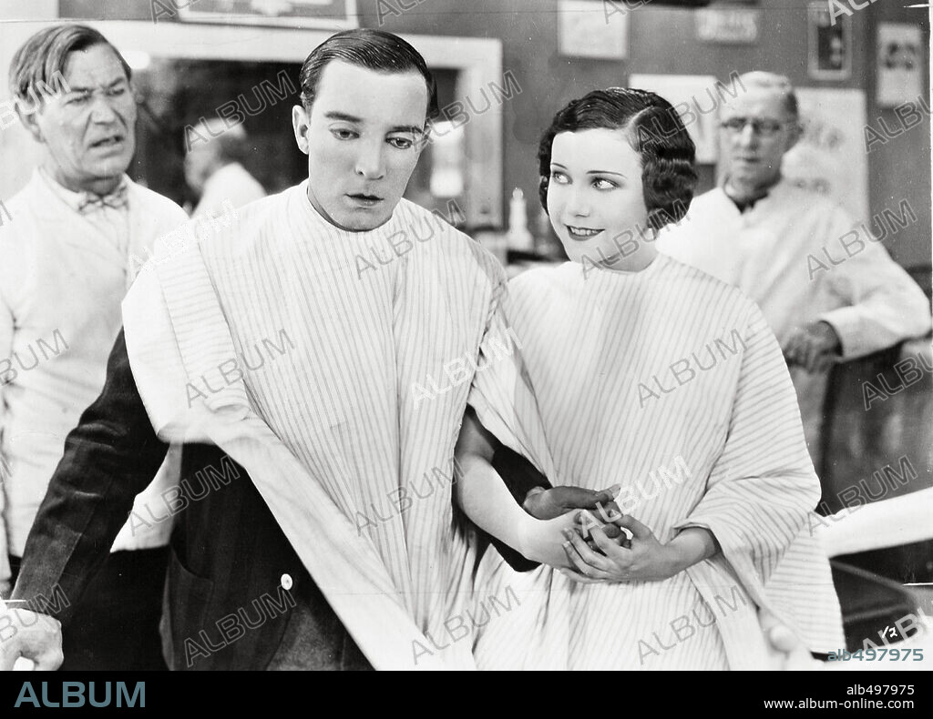 BUSTER KEATON y MARION BYRON en EL HÉROE DEL RÍO, 1928 (STEAMBOAT BILL JR.), dirigida por CHARLES REISNER. Copyright UNITED ARTISTS.