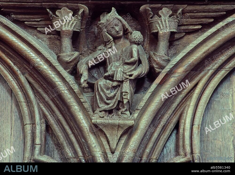 Poitiers (Dép. Vienne, Frankreich), Kathedrale - Cathédrale Saint-Pierre Chorgestühl. (13. Jahrhundert). Ausschnitt: Maria mit Kind. Holz.