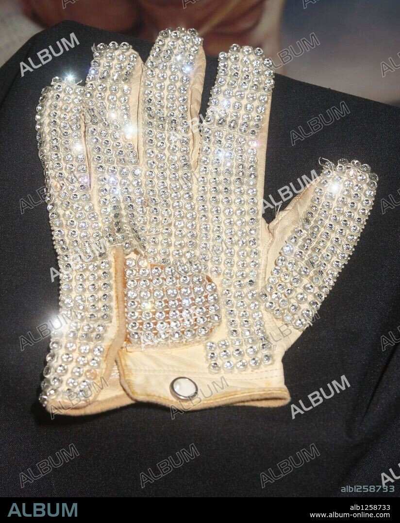 Michael Jackson Motown Glove