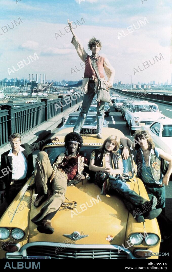 TREAT WILLIAMS en HAIR, 1979, dirigida por MILOS FORMAN. Copyright UNITED ARTISTS.