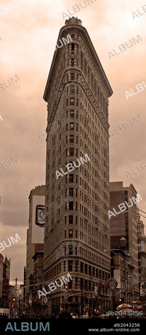 The Flatiron Building (or Fuller Building, as it was originally called) is located at 175 Fifth Avenue in the borough of Manhattan, New York City and is considered to be a ground-breaking skyscraper.