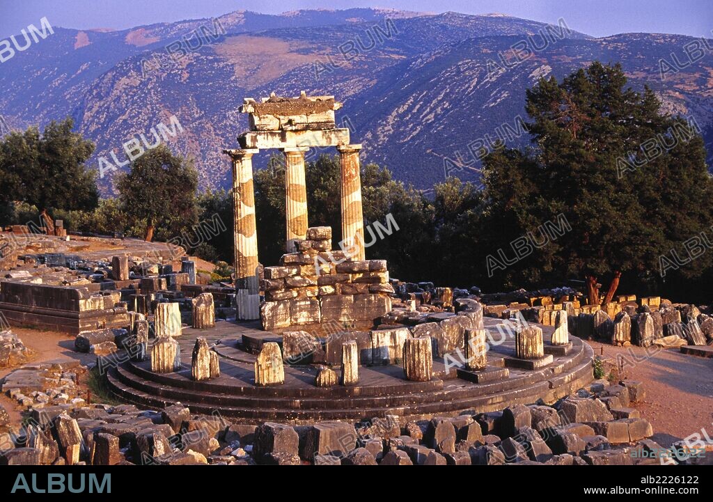 Santuario de Apolo en las laderas del monte Parnaso. Delfos. Sterea Ellada.Grecia.