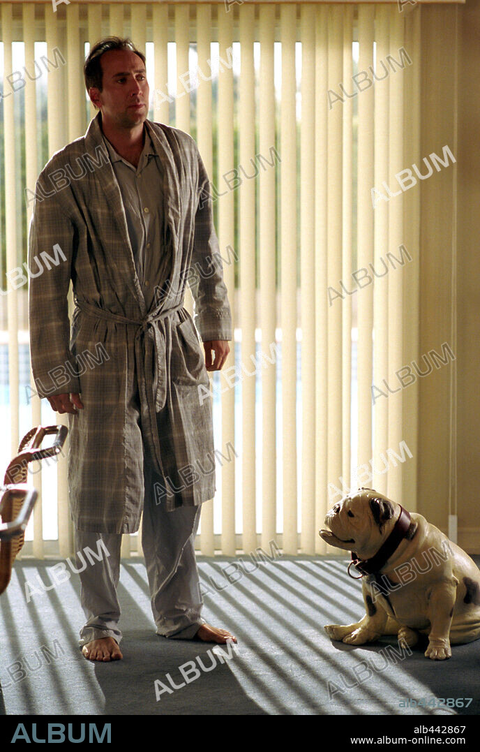 NICOLAS CAGE in MATCHSTICK MEN, 2003, directed by RIDLEY SCOTT. Copyright WARNER BROS. PICTURES.