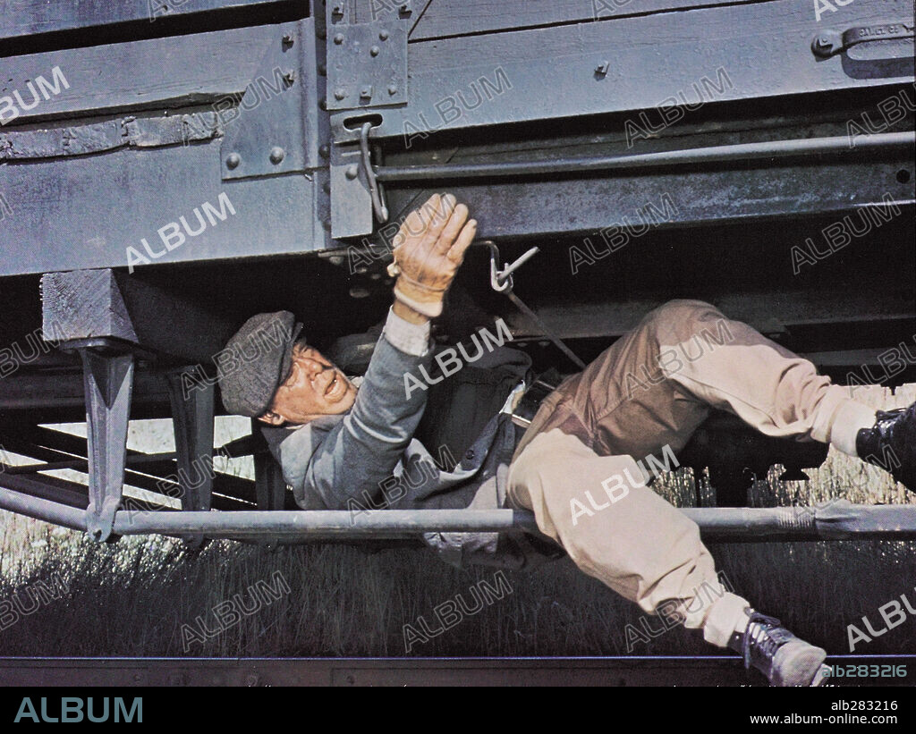 LEE MARVIN en EL EMPERADOR DEL NORTE, 1973 (EMPEROR OF THE NORTH POLE), dirigida por ROBERT ALDRICH. Copyright 20TH CENTURY FOX.