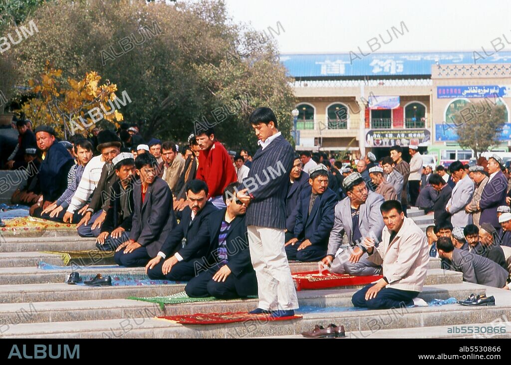The Id Kah mosque (Uyghur: Héytgah Meschit, Chinese: Aitígaer) is a mosque located in Kashgar, Xinjiang, in the western People's Republic of China. It is the largest mosque in China. Every Friday, it houses nearly 10,000 worshippers and may accommodate up to 20,000. The mosque was built by Saqsiz Mirza in ca. 1442 (although it incorporated older structures dating back to 996) and covers 16,800 square meters. In 1933, on August 9, the Chinese Muslim General Ma Zhancang killed and beheaded the Uighur leader Timur Beg, displaying his head on a spike at Id Kah mosque. In March 1934, it was reported that the uighur emir Abdullah Bughra was also beheaded, the head being displayed at Id Kah mosque. In April 1934, the Chinese Muslim general Ma Zhongying gave a speech at Id Kah Mosque in Kashgar, telling the Uighurs to be loyal to the Republic of China Kuomintang government at Nanjing.
