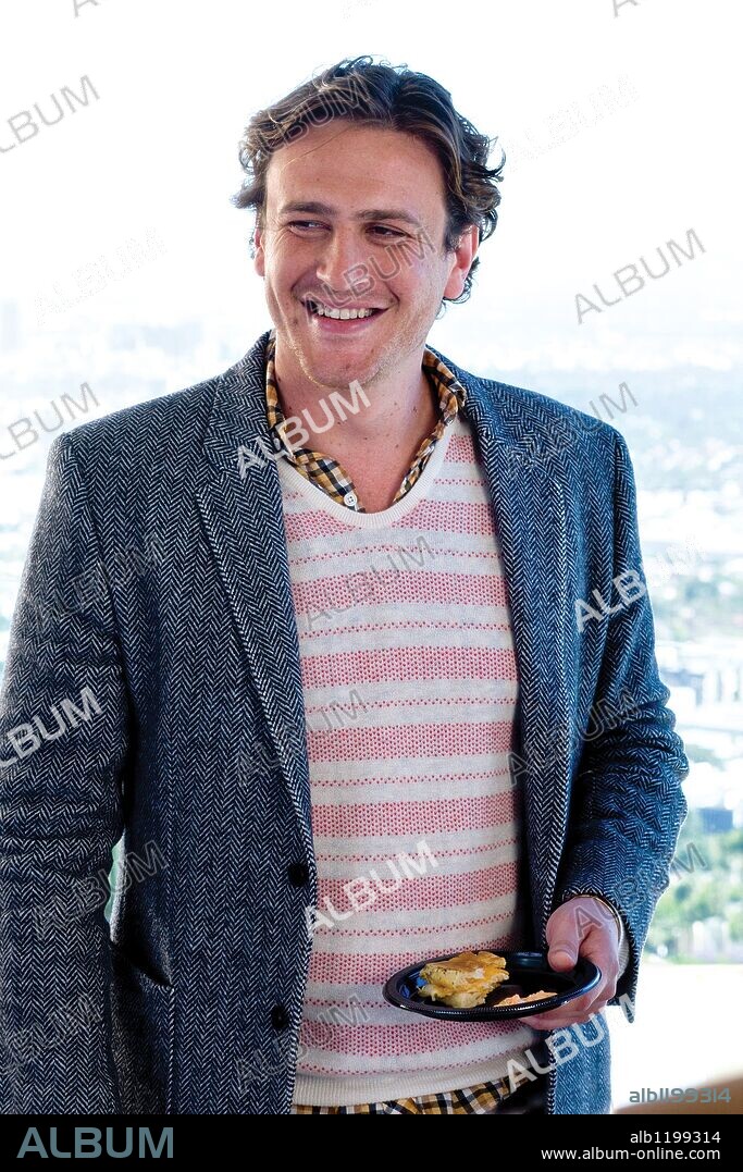 JASON SEGEL en TE QUIERO, TIO, 2009 (I LOVE YOU, MAN), dirigida por JOHN HAMBURG. Copyright De Line Pictures/Dreamworks SKG/ / GARFIELD, SCOTT.
