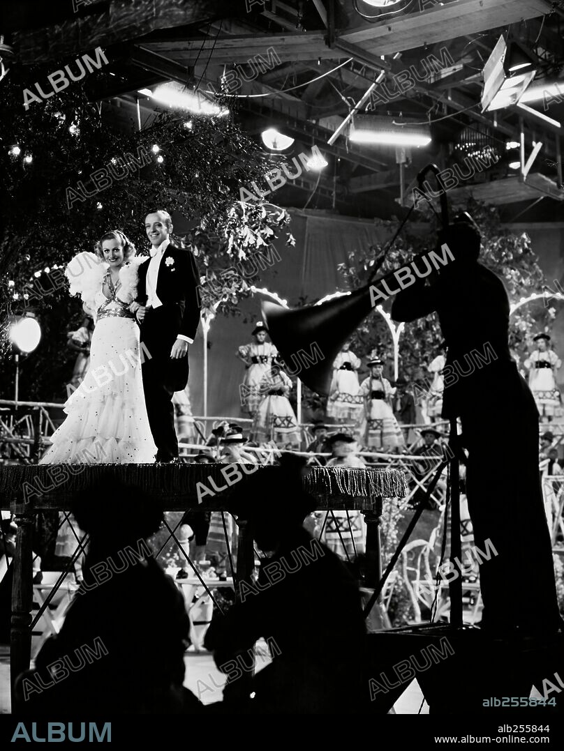 FRED ASTAIRE y JOAN CRAWFORD en ALMA DE BAILARINA, 1933 (DANCING LADY), dirigida por ROBERT Z. LEONARD. Copyright M.G.M.