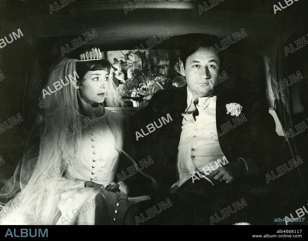 Photographie du film Therese Desqueyroux realise en 1962 par Georges FRANJU (1912-1987) d'apres le roman de Francois MAURIAC (1885-1970) avec Emmanuele RIVA et Philippe NOIRET. Credit : Collection KHARBINE-TAPABOR.