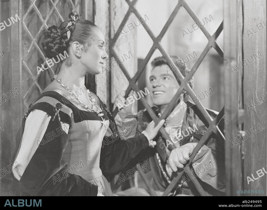 ANDREE DEBAR in LE MERCHAND DE VENISE, 1953, directed by PIERRE BILLON. Copyright ELYSEE FILM-VENTURINI.