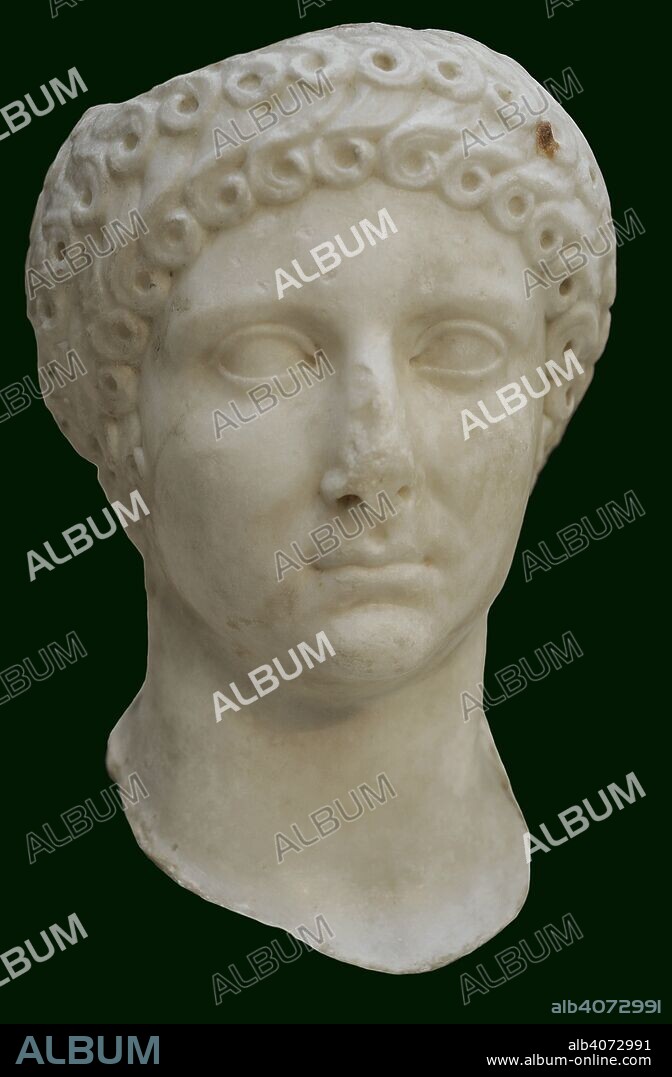 Popea (30-65). Emperatriz romana, esposa de Nerón. Dinastía Julio-Claudia. Busto en mármol. Años 58-65. Medina Sidona (provincia de Cádiz, Andalucía). Museo Arqueológico Nacional. Madrid. España.